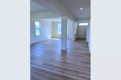 54 Norton Rd, Hillsborough Township, NJ 08844 - Photo 4