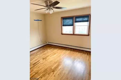 293 Adriana St, Saddle Brook Township, NJ 07663 - Photo 8