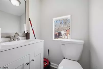 329 Water St, Belvidere, NJ 07823 - Photo 16