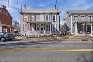 329 Water St, Belvidere, NJ 07823 - Photo 2