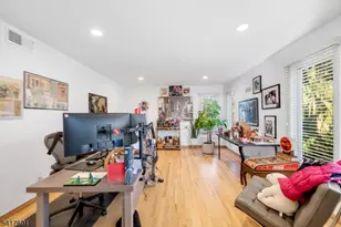 17 Brentwood Dr, North Caldwell, NJ 07006 - Photo 24