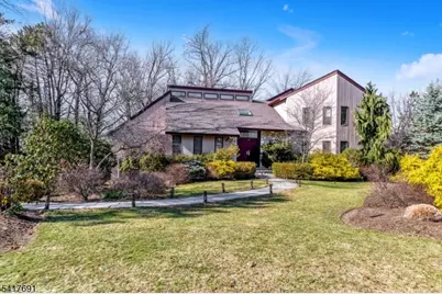 17 Brentwood Dr, North Caldwell, NJ 07006 - Photo 46