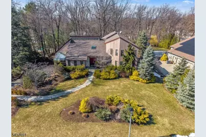 17 Brentwood Dr, North Caldwell, NJ 07006 - Photo 1