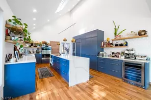 17 Brentwood Dr, North Caldwell, NJ 07006 - Photo 12