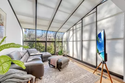 17 Brentwood Dr, North Caldwell, NJ 07006 - Photo 16