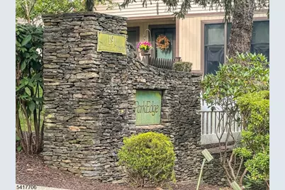 93 Park Edge, Berkeley Heights Township, NJ 07922 - Photo 24