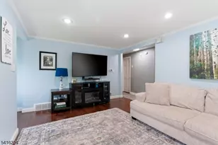 145 Canterbury Ave, North Arlington, NJ 07031 - Photo 6