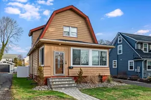 15 Belle Terre Rd, West Orange Township, NJ 07052 - Photo 2