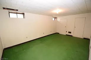 27 Grant Ave, New Providence, NJ 07974 - Photo 14