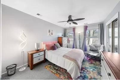 113 Tiffany Blvd, Newark, NJ 07104 - Photo 10