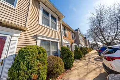 113 Tiffany Blvd, Newark, NJ 07104 - Photo 18