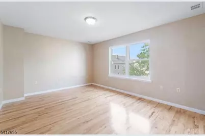 309 Court St, Elizabeth, NJ 07206 - Photo 10