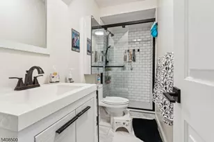 76 Elmwood Terrace, Linden, NJ 07036 - Photo 20