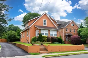 154 Roseland Ave, Caldwell, NJ 07006 - Photo 2