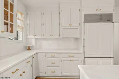 7 Fleming Ter, Maplewood, NJ 07040 - Photo 16