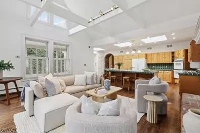 167 Hobart Ave, Millburn Twp., NJ 07078 - Photo 20