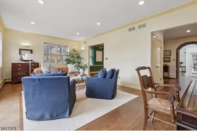 167 Hobart Ave, Millburn Twp., NJ 07078 - Photo 8