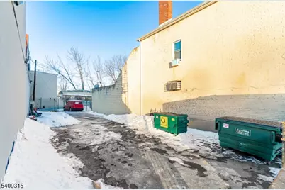 449 Orange St, Newark, NJ 07107 - Photo 16