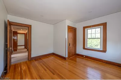 176 Grove Ave, Verona, NJ 07044 - Photo 14