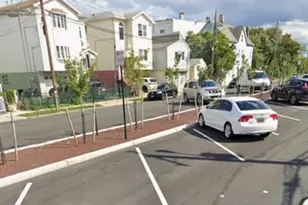 524 Broadway, Elizabeth, NJ 07206 - Photo 2