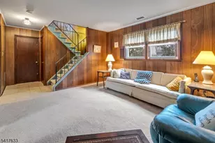 10 Falcon Rd, Mount Olive, NJ 07836 - Photo 18