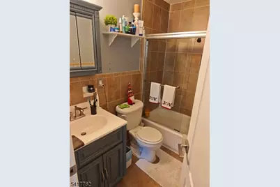 353A Adams St, Newark, NJ 07105 - Photo 2