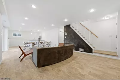 22 Elizabeth Ct, Bloomfield, NJ 07003 - Photo 20