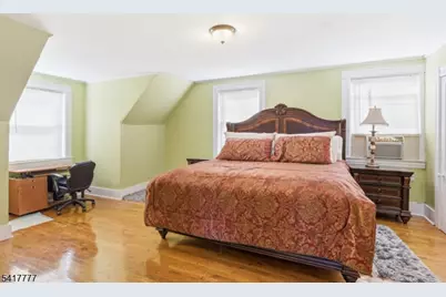 328 E 30th St, Paterson, NJ 07504 - Photo 18