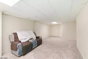 1403 Moonlight Ct, Washington Township, NJ 07840 - Photo 22