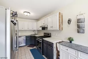 1403 Moonlight Ct, Washington Township, NJ 07840 - Photo 6