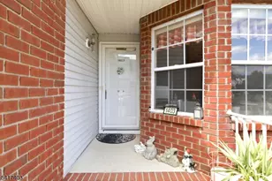 1403 Moonlight Ct, Washington Township, NJ 07840 - Photo 2