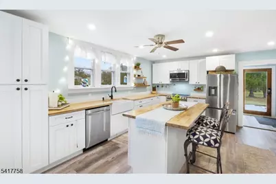 322 Berkshire Valley Rd, Roxbury Township, NJ 07885 - Photo 6