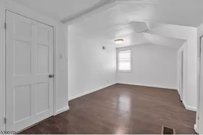 2144 Tyler St, Union Township, NJ 07083 - Photo 22