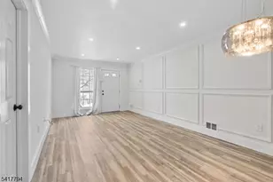 39 Boston Ct, Newark, NJ 07103 - Photo 8