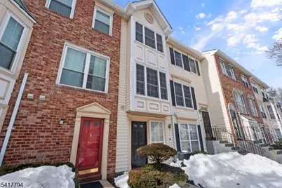 39 Boston Ct, Newark, NJ 07103 - Photo 2