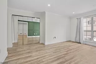 39 Boston Ct, Newark, NJ 07103 - Photo 14