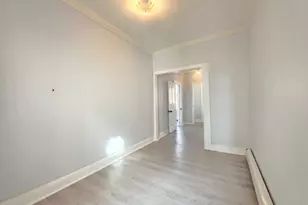 8 Lincoln Ave, Kearny, NJ 07032 - Photo 4