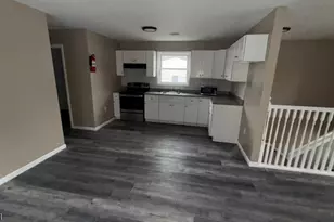 766 E 26th St, Paterson, NJ 07504 - Photo 10