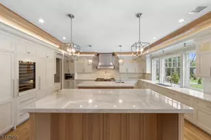 104 Chestnut Ridge Rd, Saddle River, NJ 07458 - Photo 6