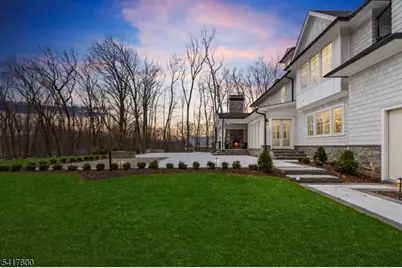 104 Chestnut Ridge Rd, Saddle River, NJ 07458 - Photo 4