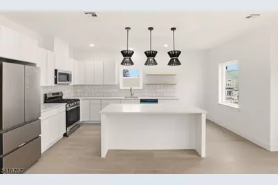 203 Maple Ave, Irvington, NJ 07111 - Photo 20