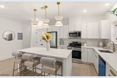 203 Maple Ave, Irvington, NJ 07111 - Photo 8