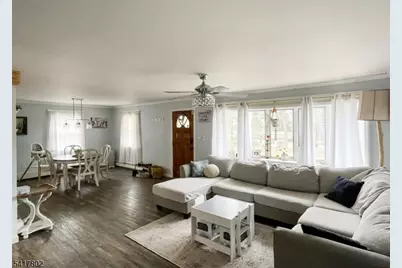 22 Flanders Rd, Mount Olive, NJ 07828 - Photo 4