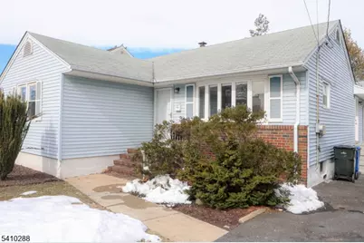 118 Hobart Ave, Rutherford, NJ 07070 - Photo 2