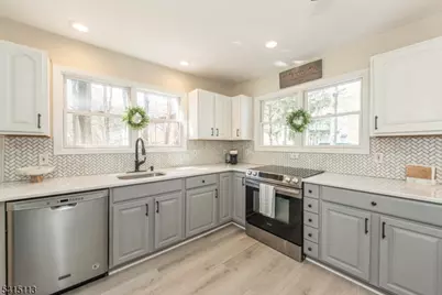 15 Orange Trl, Denville, NJ 07834 - Photo 6