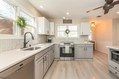 15 Orange Trl, Denville, NJ 07834 - Photo 8