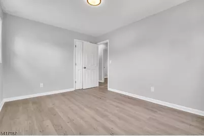 525 Trinity St, Plainfield, NJ 07063 - Photo 20