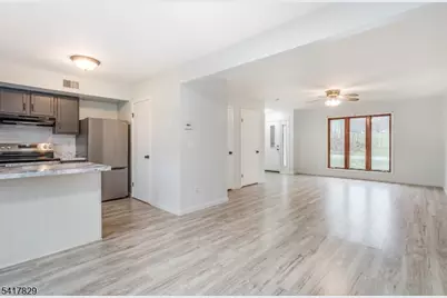 131 McPeek Rd, Andover Township, NJ 07848 - Photo 6