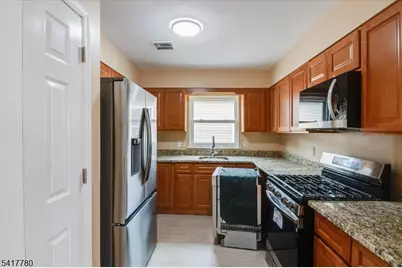 150 N Munn Ave, East Orange, NJ 07017 - Photo 28