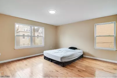 150 N Munn Ave, East Orange, NJ 07017 - Photo 18